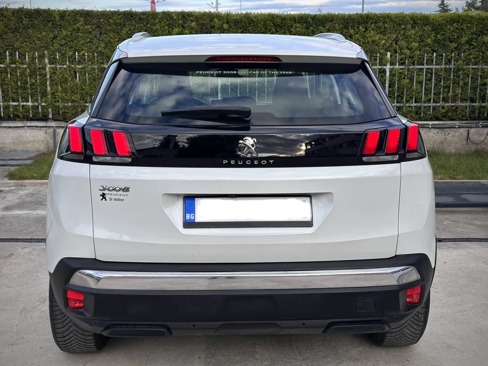 Peugeot 3008 1.2 Бензин * Серв.история* Регистриран* CarPlay, снимка 6 - Автомобили и джипове - 54598215