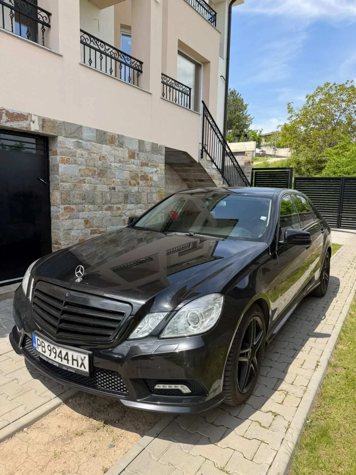 Mercedes-Benz E 350 AMG, снимка 3 - Автомобили и джипове - 54942995