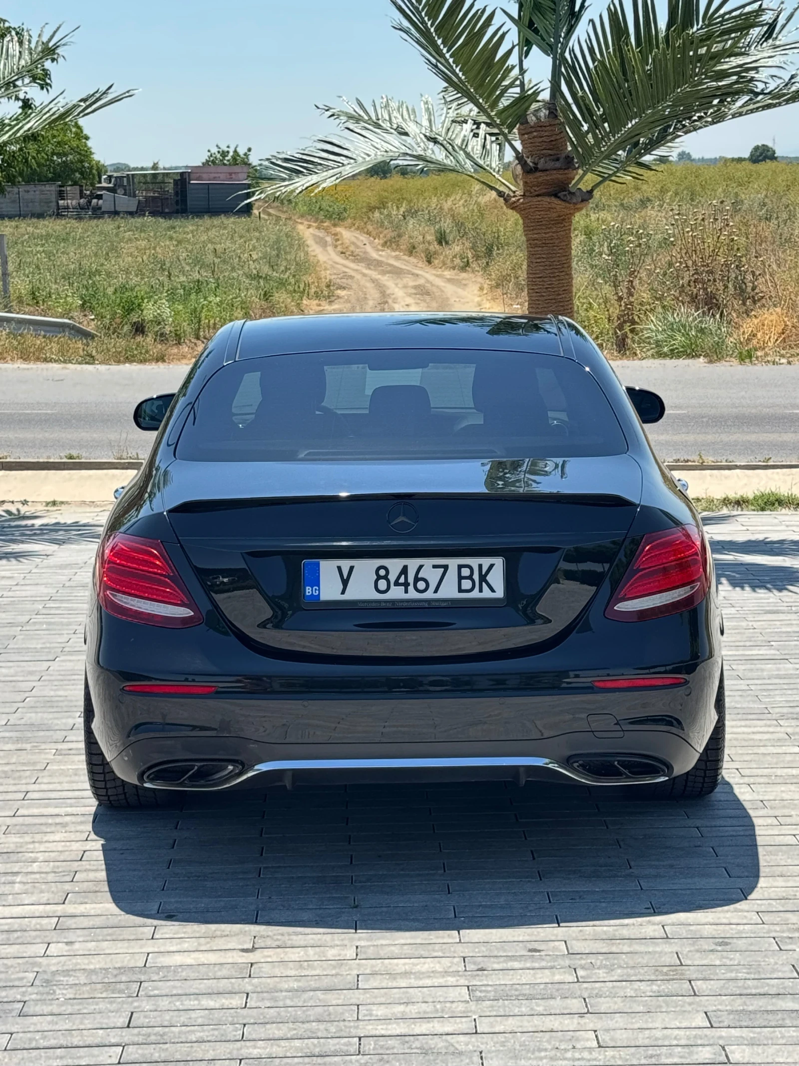 Mercedes-Benz E 400, снимка 5 - Автомобили и джипове - 55108186