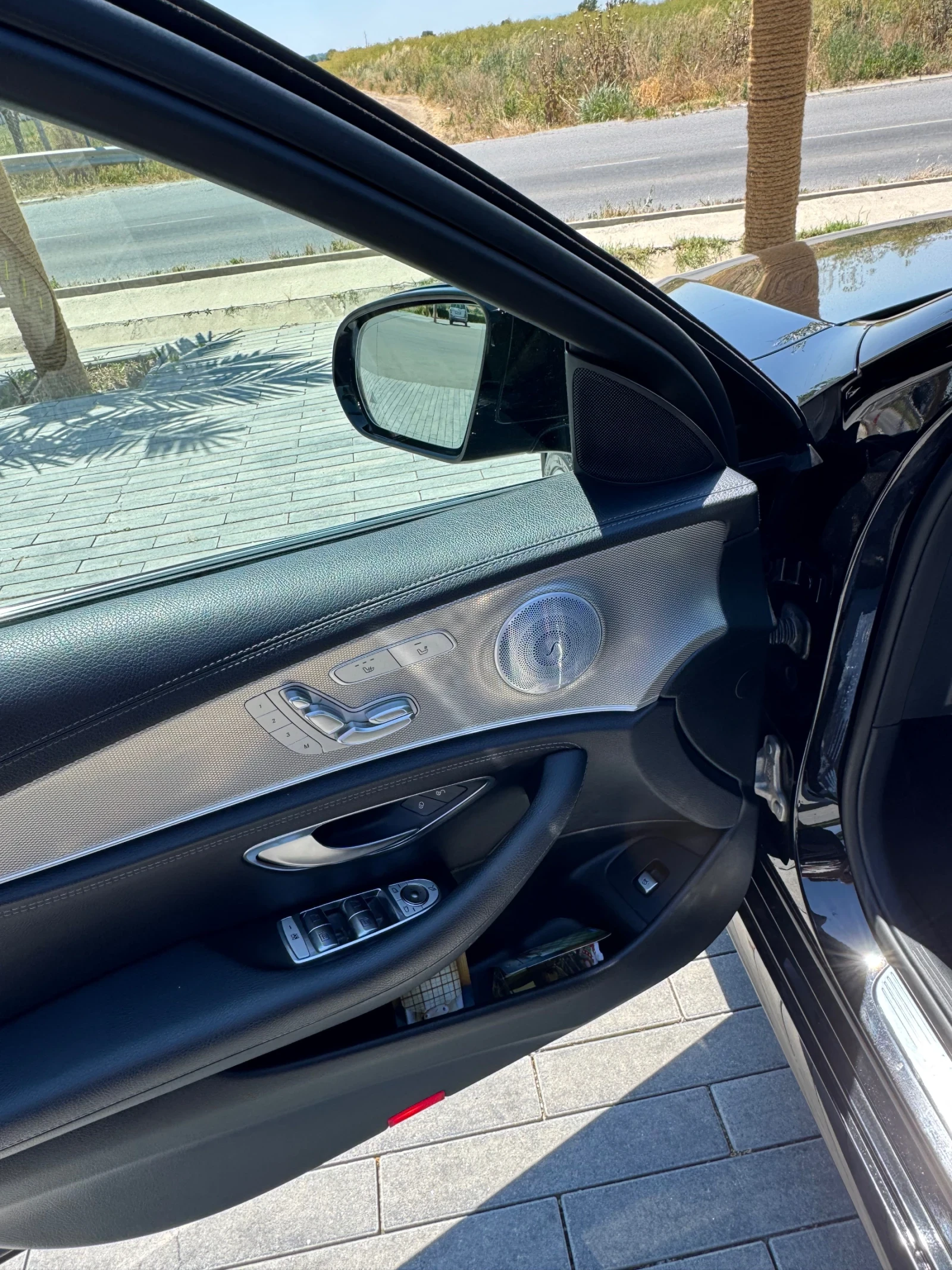 Mercedes-Benz E 400, снимка 13 - Автомобили и джипове - 55108186