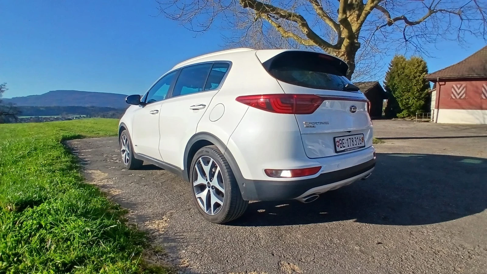 Kia Sportage KIA Sportage 2.0CRDi Style GT Line 4WD Швейцария , снимка 10 - Автомобили и джипове - 55142675