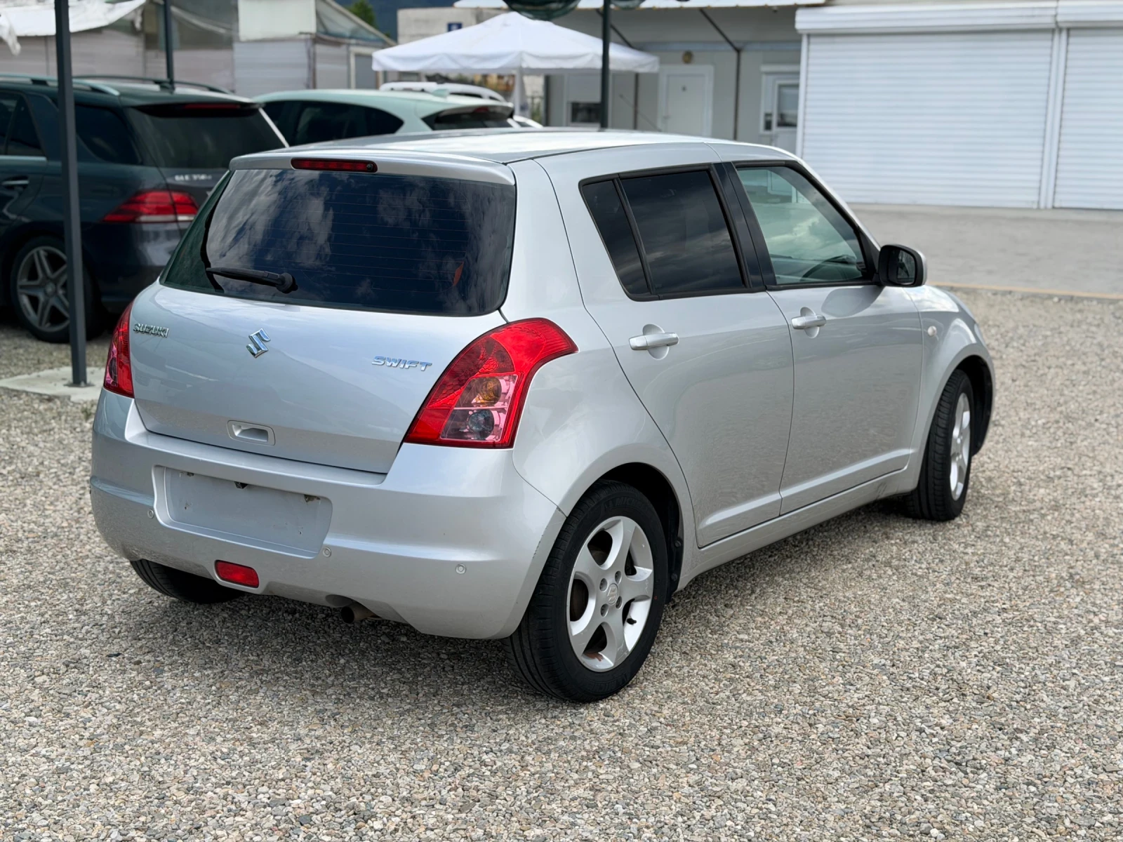 Suzuki Swift 1.3i/92hp/ AUTOMATIC/ | Mobile.bg � ����������� 4
