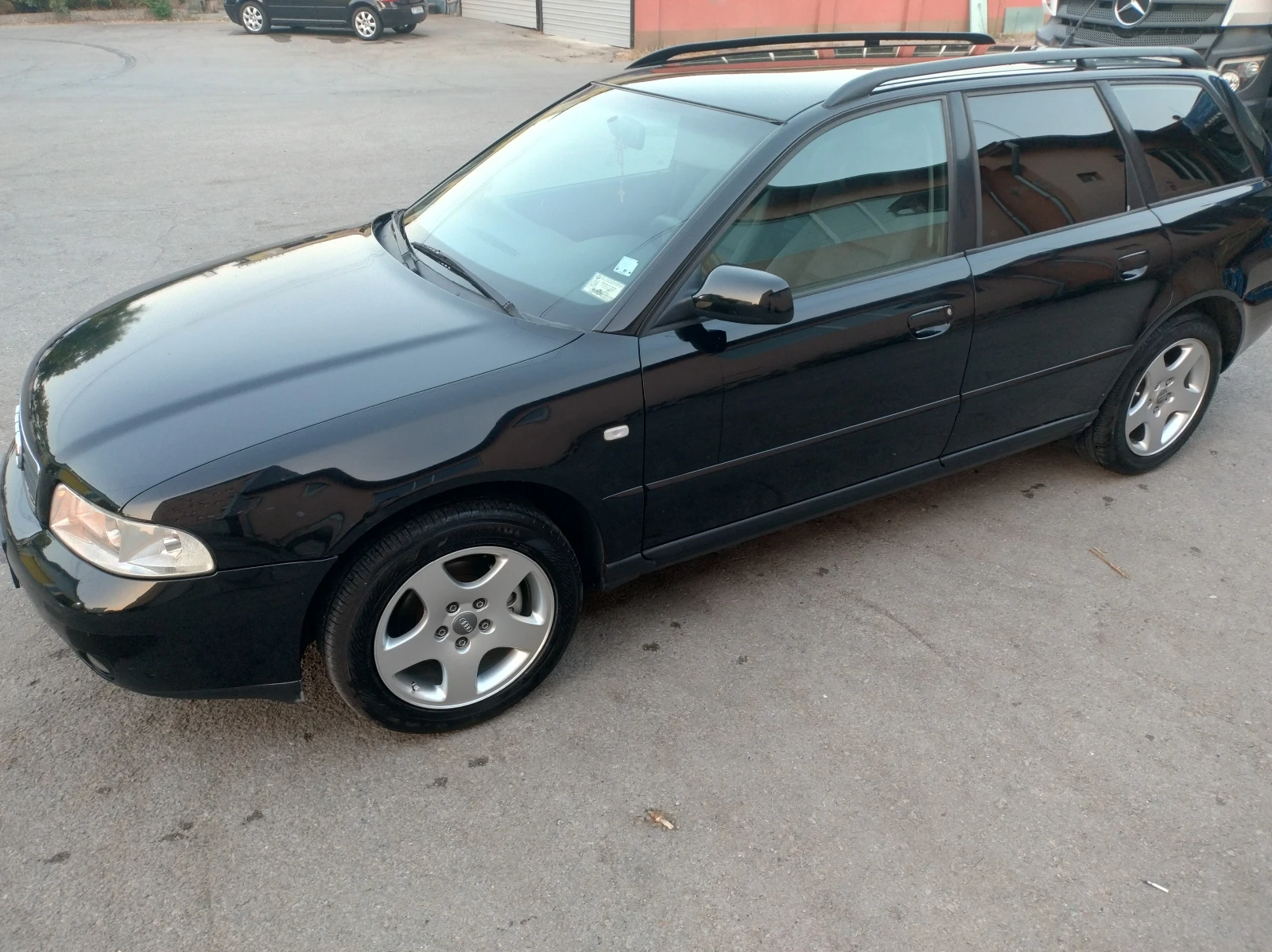 Audi A4 1.8 T, снимка 7 - Автомобили и джипове - 55398286