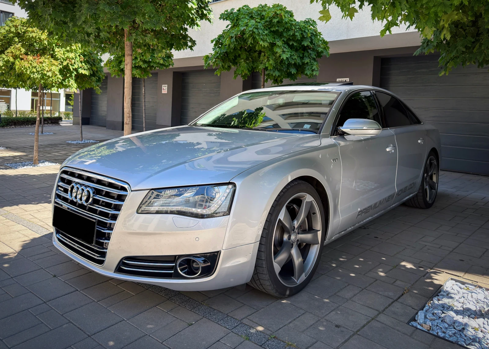 Audi A8 Лизинг // 4.2 TDI // 351 к.с. // Напълно обслужена