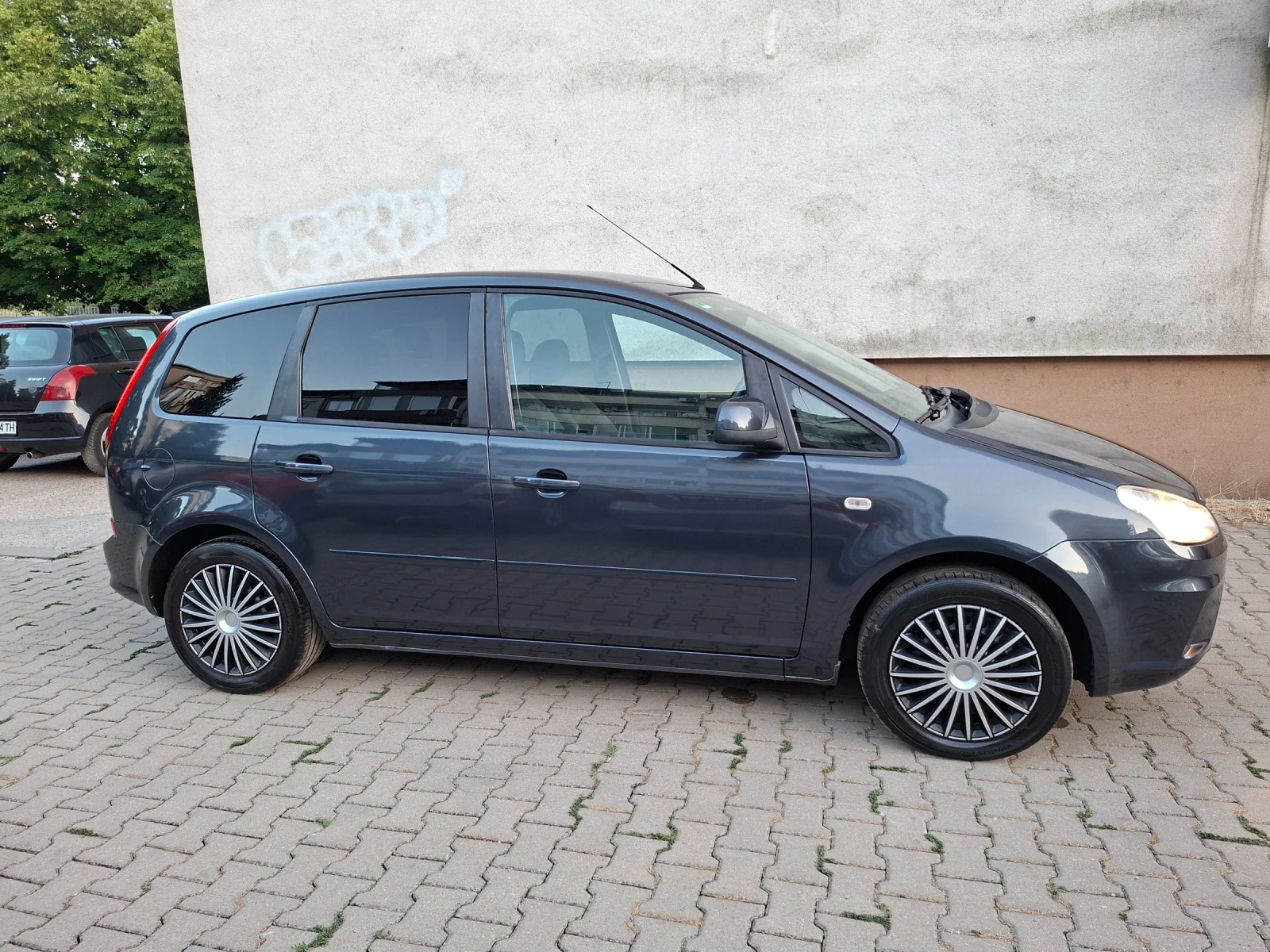 Ford C-max 1.8 i- 154.000km, снимка 6 - Автомобили и джипове - 55746159