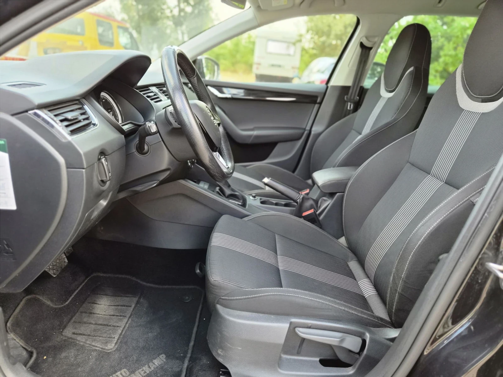 Skoda Octavia 2.0 tsi 190 к.с., снимка 6 - Автомобили и джипове - 56042822
