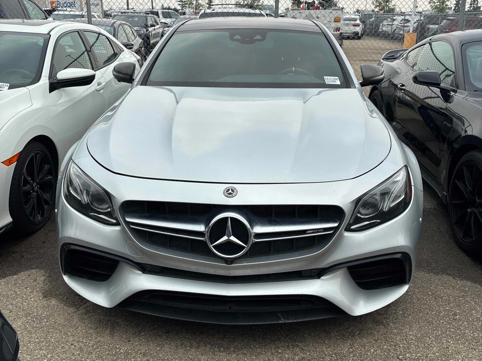 Mercedes-Benz E 63 AMG S * CARFAX * ОПЦИЯ ЗА ФИНАНСИРАНЕ