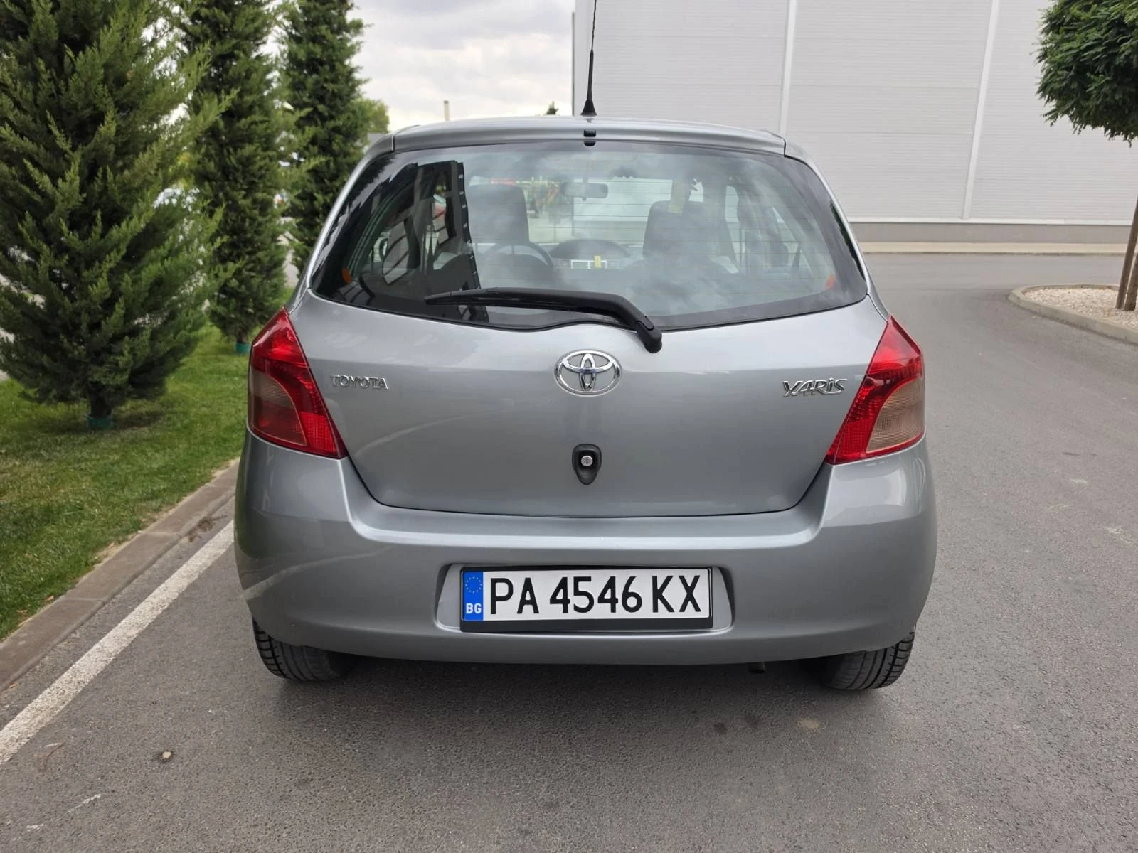 Toyota Yaris, снимка 6 - Автомобили и джипове - 56297177