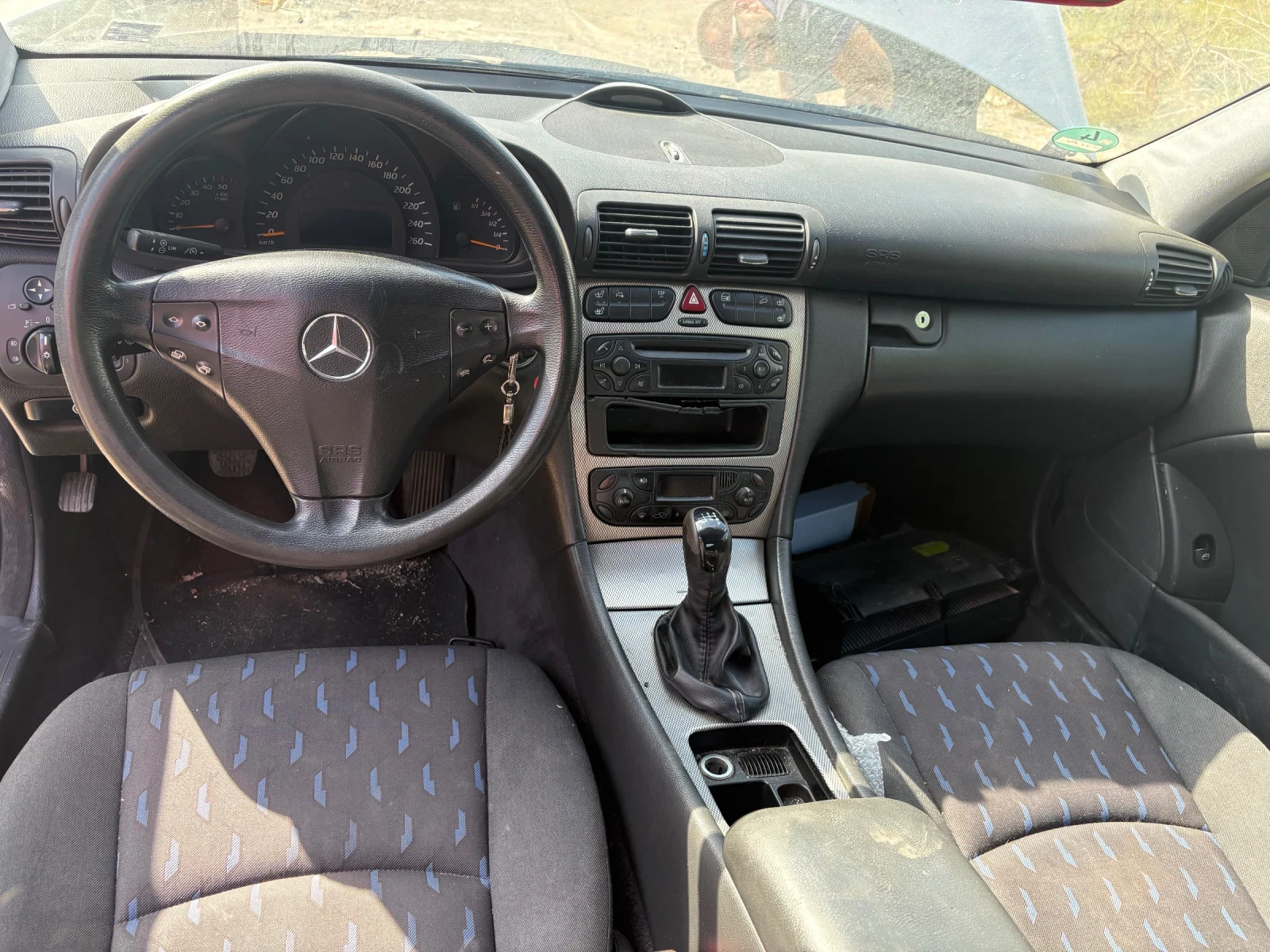 Mercedes-Benz C 220 CDI, снимка 5 - Автомобили и джипове - 56368692