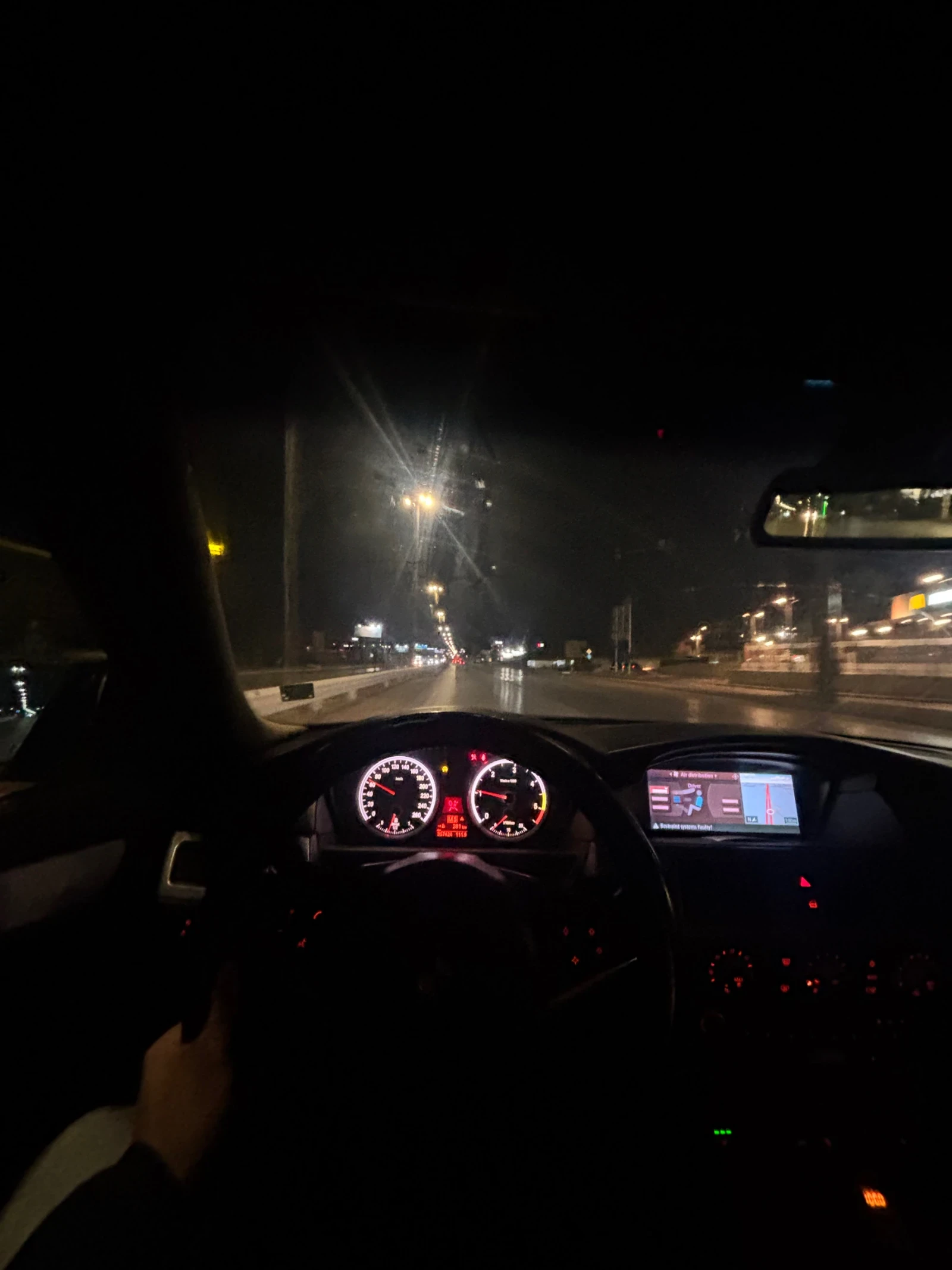 BMW 530, снимка 10 - Автомобили и джипове - 56510795