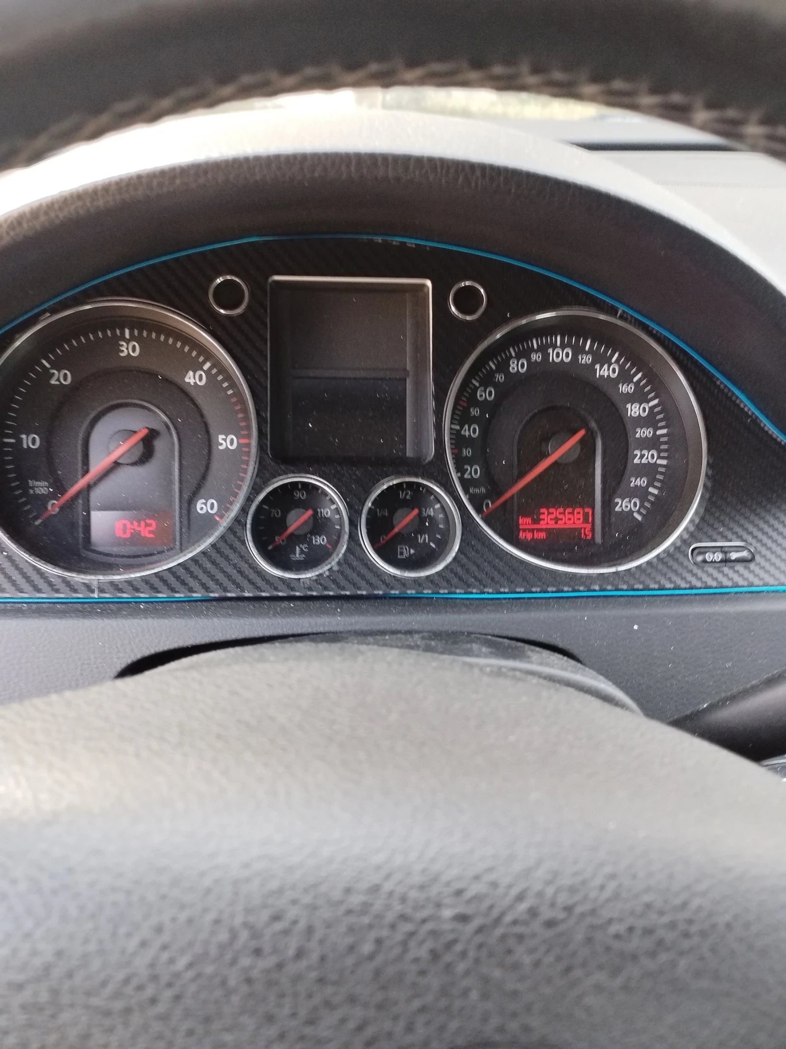 VW Passat, снимка 6 - Автомобили и джипове - 56536064