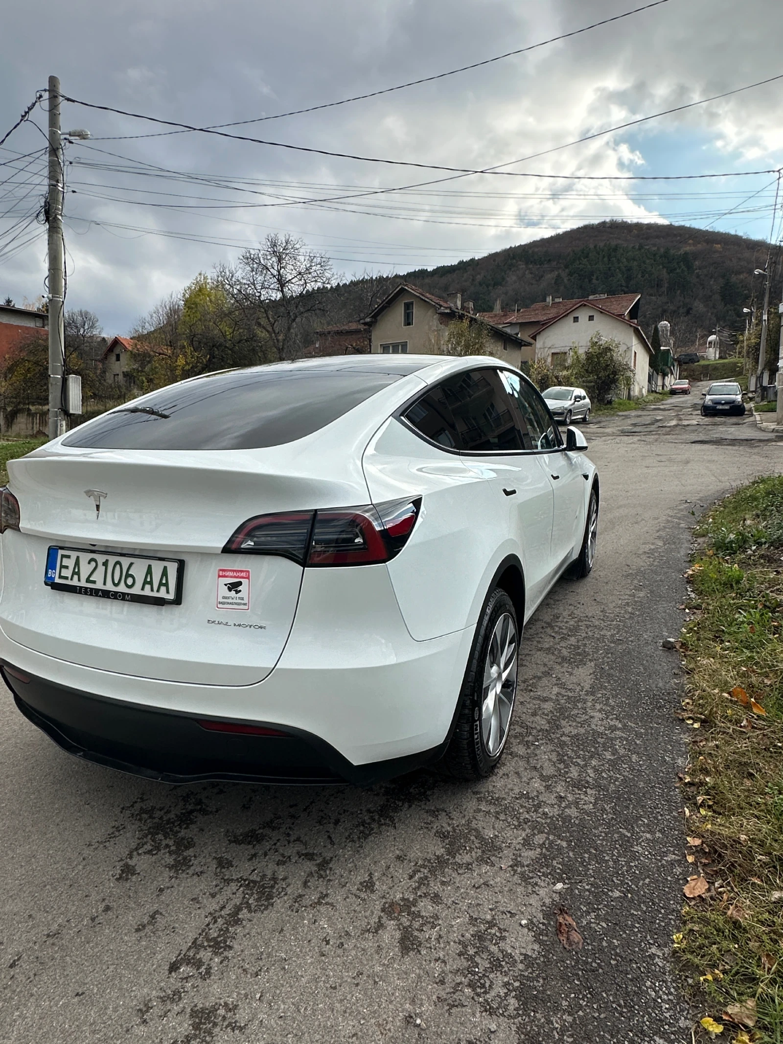 Tesla Model Y  Long Range Dual Motor AWD ����������� � �������� | Mobile.bg � ����������� 5