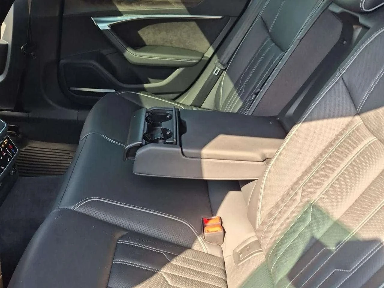Audi A7, снимка 4 - Автомобили и джипове - 56724630