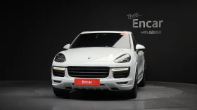 Porsche Cayenne GTS* BOSE* SOFT CLOSE* ЕЛ. БАГАЖНИК* КРАЙНА ЦЕНА, снимка 3