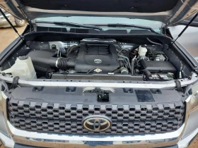Toyota Tundra 5.7l Sr5, снимка 11