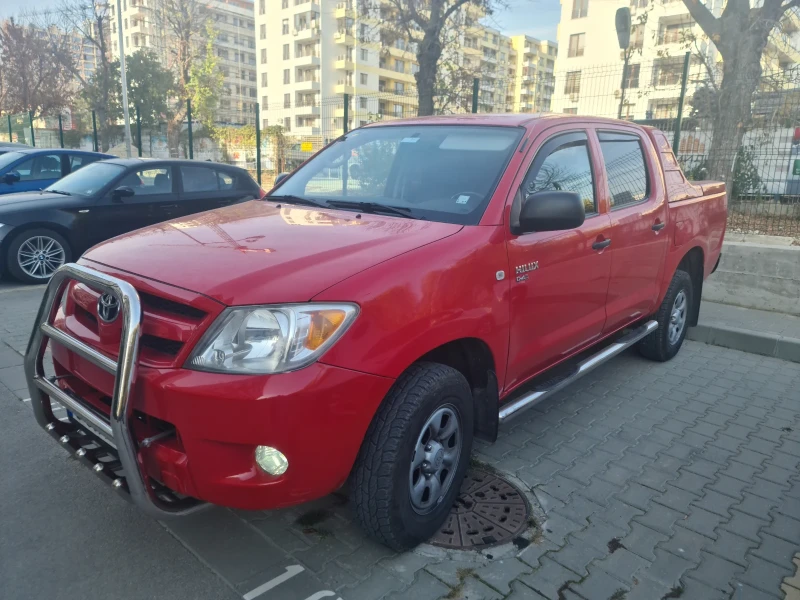 Toyota Hilux, снимка 2 - Автомобили и джипове - 49523921