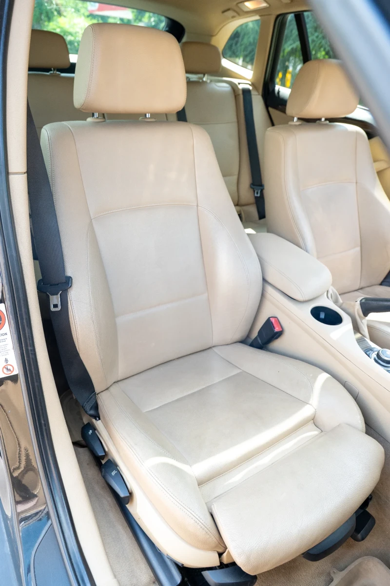 BMW X1 BMW X1 X-drive, снимка 9 - Автомобили и джипове - 52219344