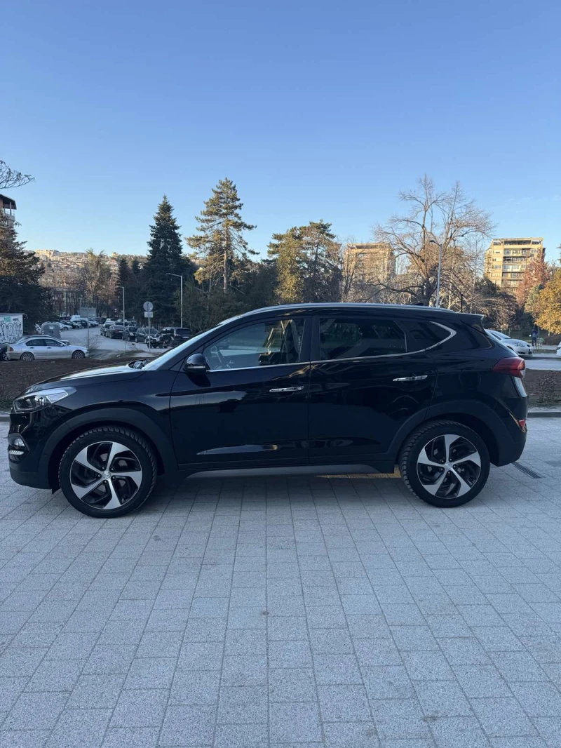 Hyundai Tucson CRDI 4WD, снимка 5 - Автомобили и джипове - 53326700