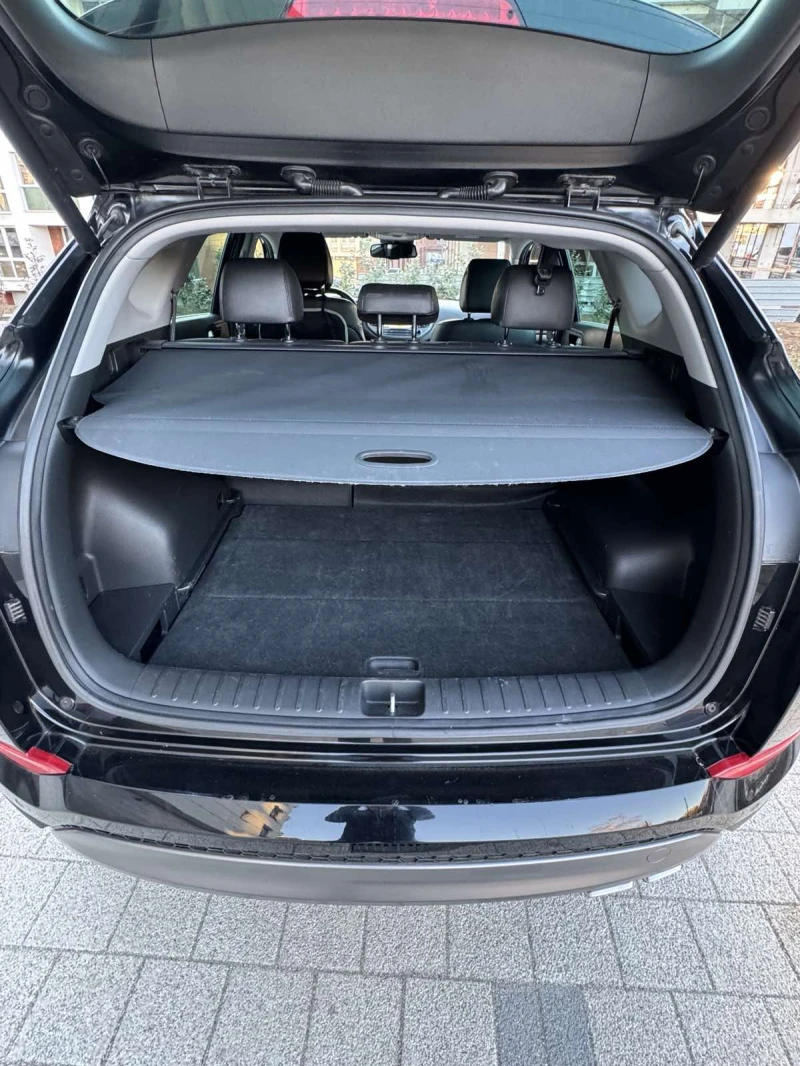 Hyundai Tucson CRDI 4WD, снимка 15 - Автомобили и джипове - 53326700