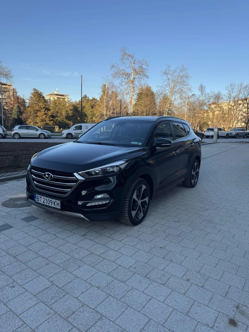 Hyundai Tucson CRDI 4WD, снимка 2 - Автомобили и джипове - 53326700