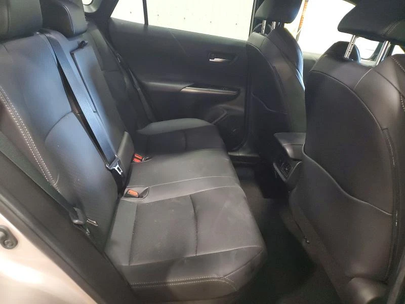 Toyota Venza HYBRID* KEYLESS* AWD* ДИГИТАЛНО* ТАБЛО , снимка 11 - Автомобили и джипове - 53768163