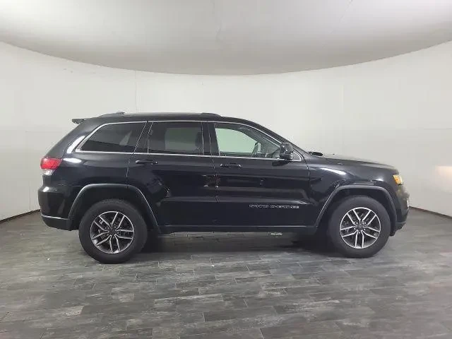 Jeep Grand cherokee Laredo, снимка 3 - Автомобили и джипове - 55511248