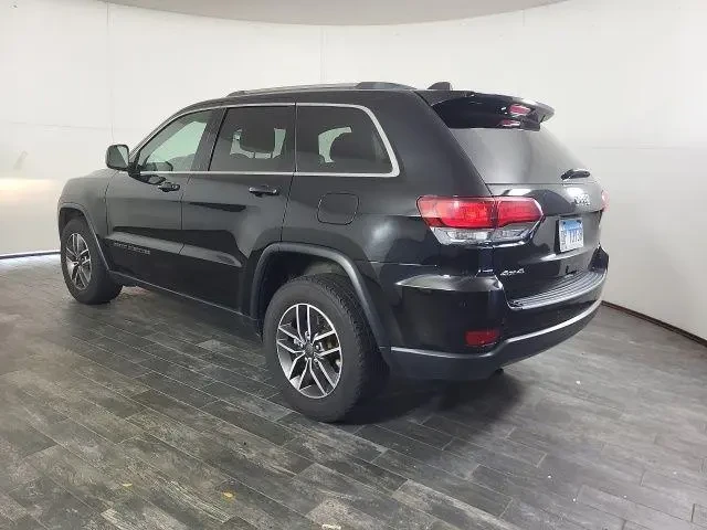 Jeep Grand cherokee Laredo, снимка 5 - Автомобили и джипове - 55511248