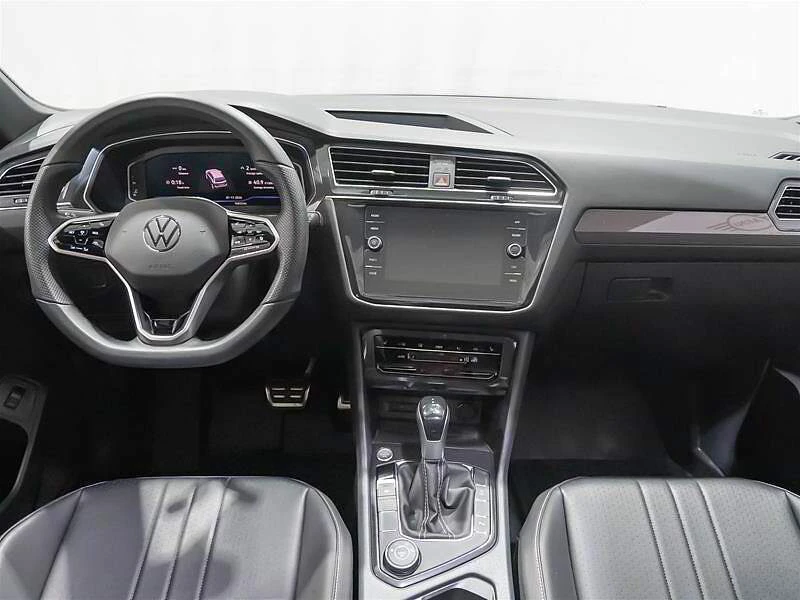 VW Tiguan R-Line * Крайна Цена* , снимка 12 - Автомобили и джипове - 55563423
