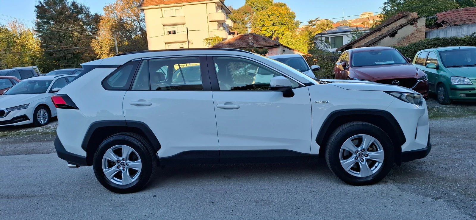 Toyota Rav4 2.5h 222к.с.ШВЕЙЦАРИЯ - изображение 2