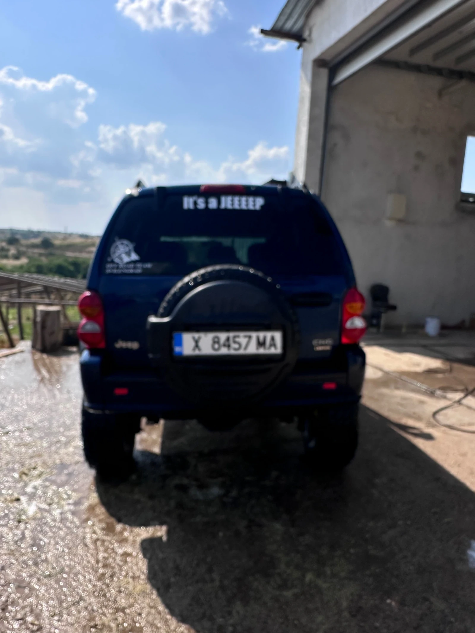 Jeep Cherokee  - изображение 10