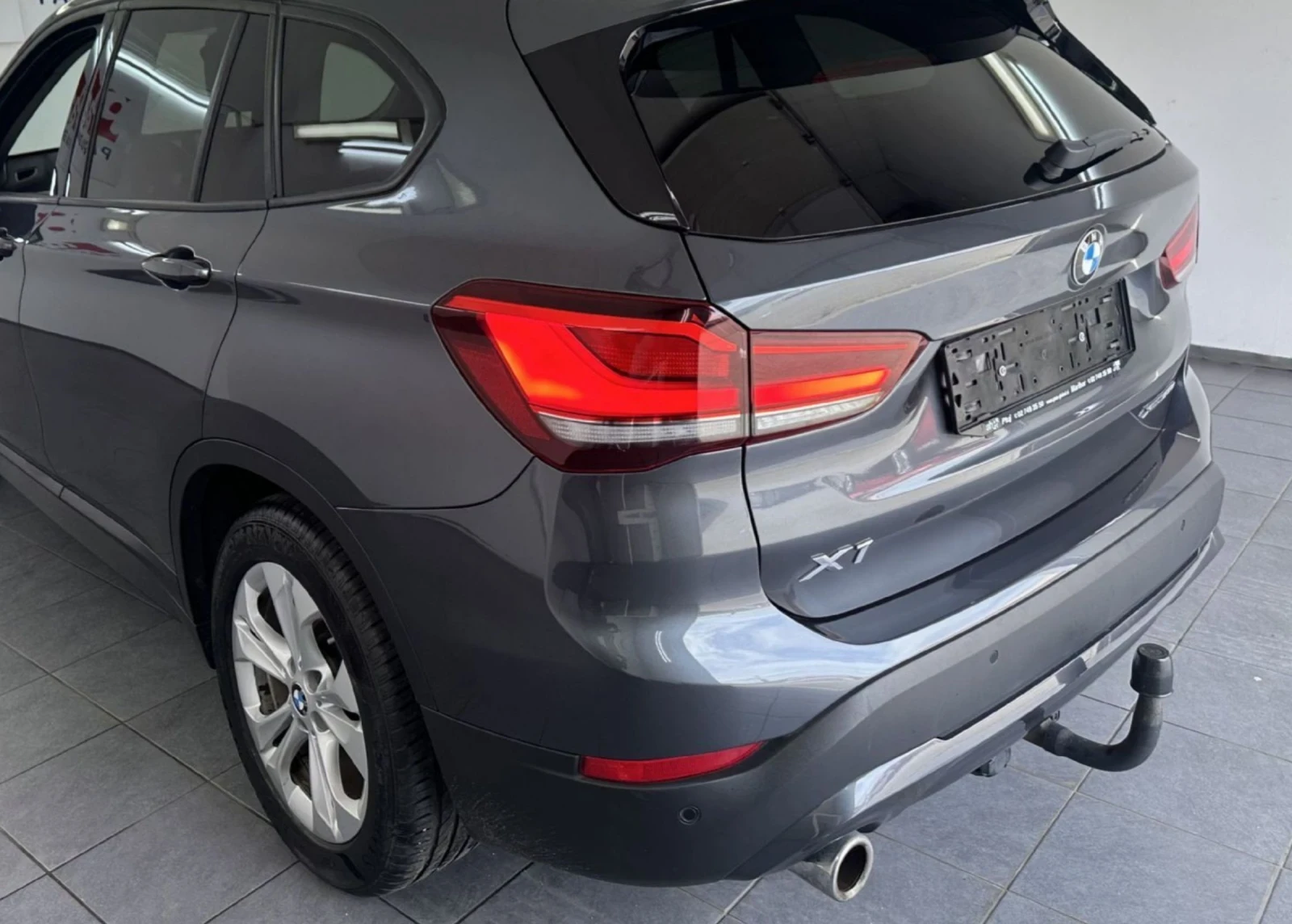 BMW X1 xDrive.25e.KAMERA 360.HEAD-UP. NAVI.LED - изображение 3