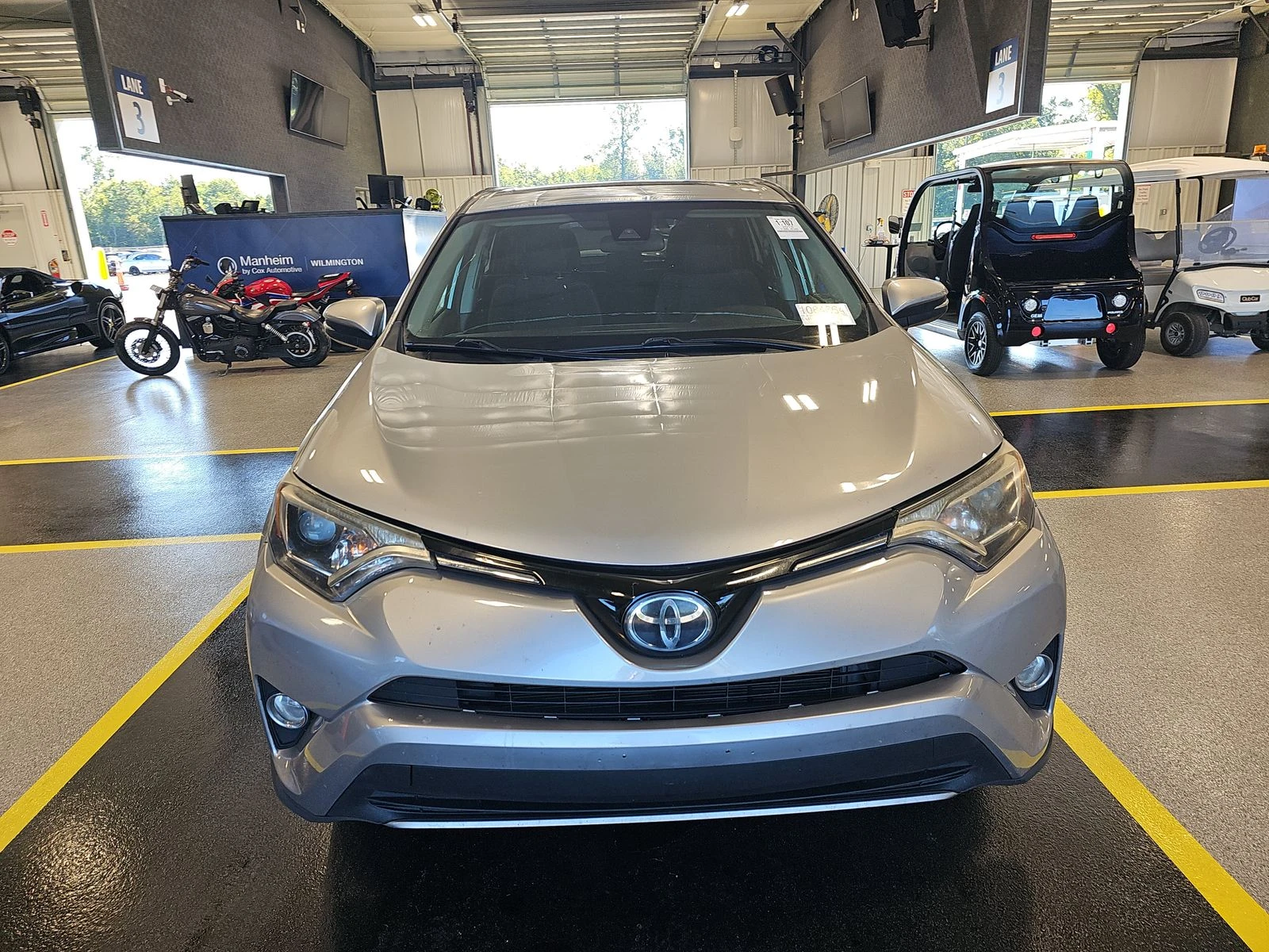 Toyota Rav4 XLE * CARFAX* ОПЦИЯ ЗА ФИНАНСИРАНЕ*  - изображение 2