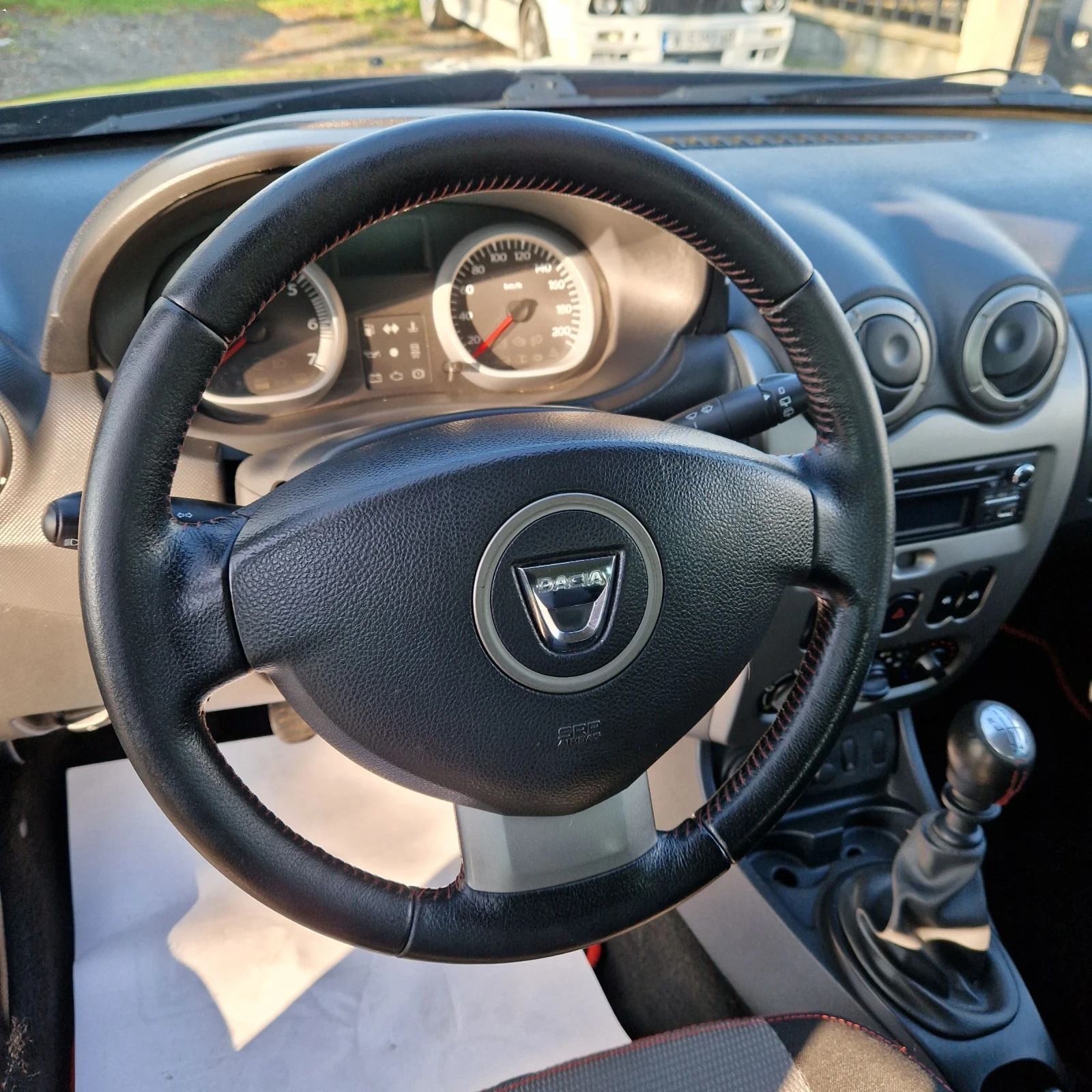 Dacia Duster 1.5DCI 4x4 | Mobile.bg   8