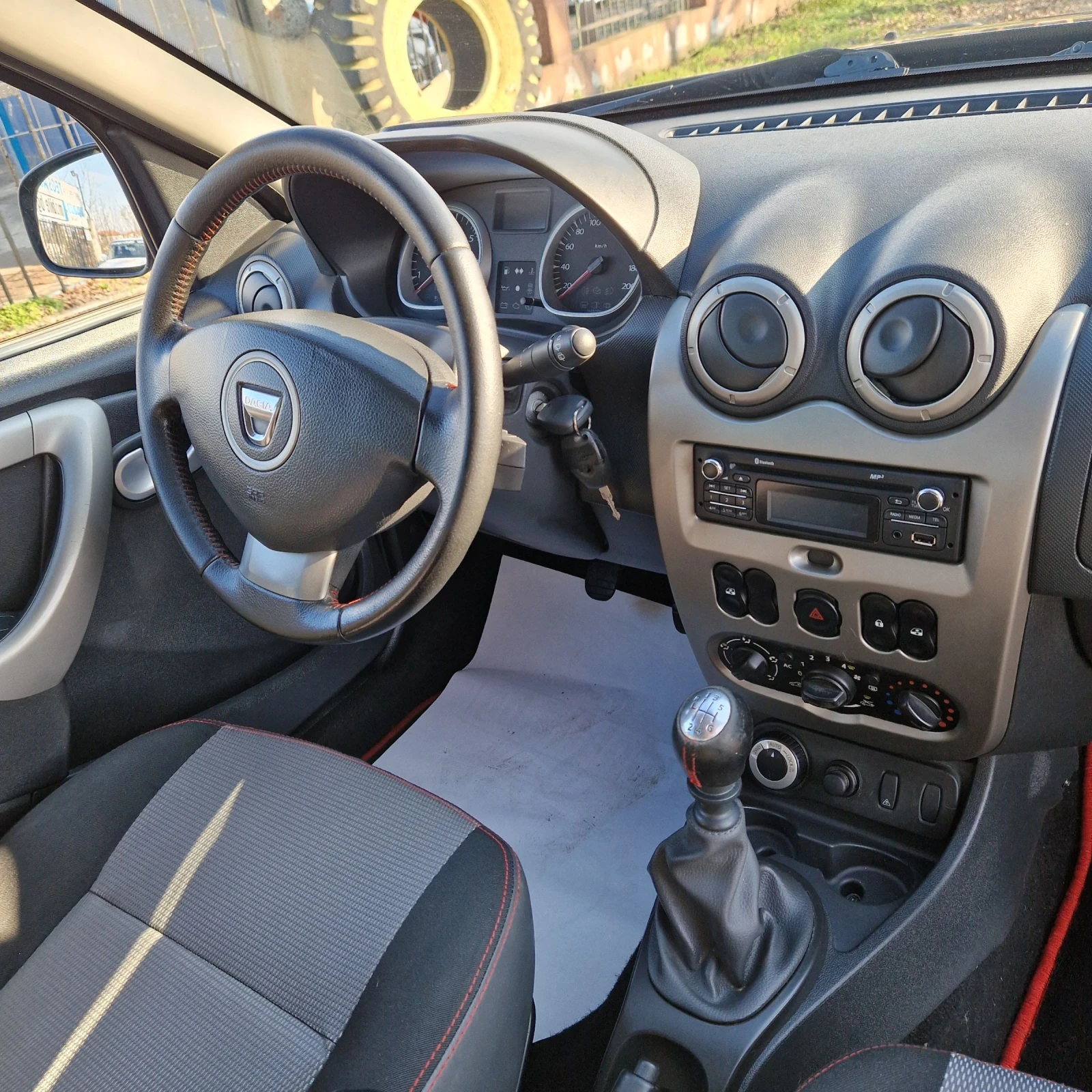 Dacia Duster 1.5DCI 4x4 | Mobile.bg   12