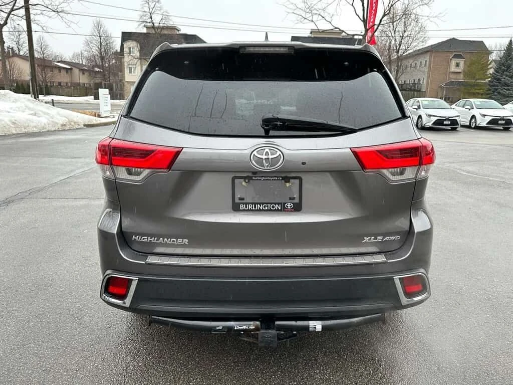 Toyota Highlander * AWD XLE * CARFAX * ЦЕНА ДО БГ, снимка 9 - Автомобили и джипове - 53903753