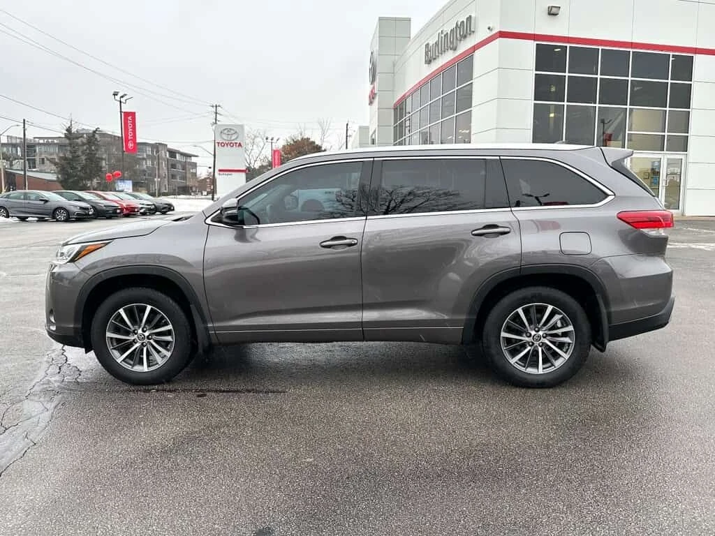 Toyota Highlander * AWD XLE * CARFAX * ЦЕНА ДО БГ, снимка 11 - Автомобили и джипове - 53903753