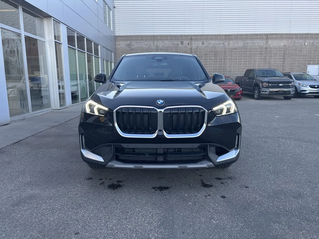 BMW X1 * xDrive28i * CARFAX * ПОДГРЕВИ * KEYLESS * КАМЕРИ, снимка 2 - Автомобили и джипове - 54141155