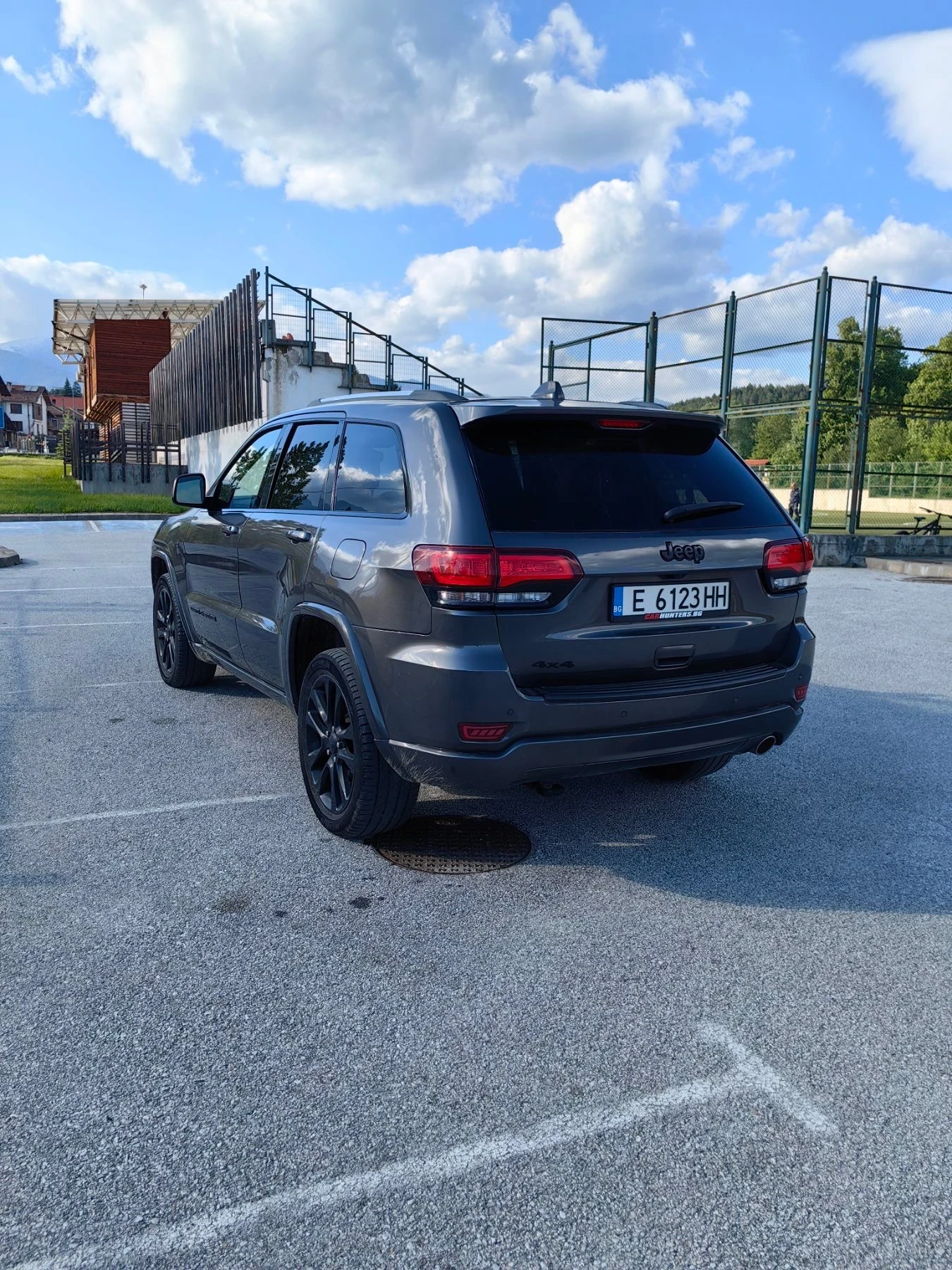 Jeep Grand cherokee Altitude , снимка 3 - Автомобили и джипове - 54606244