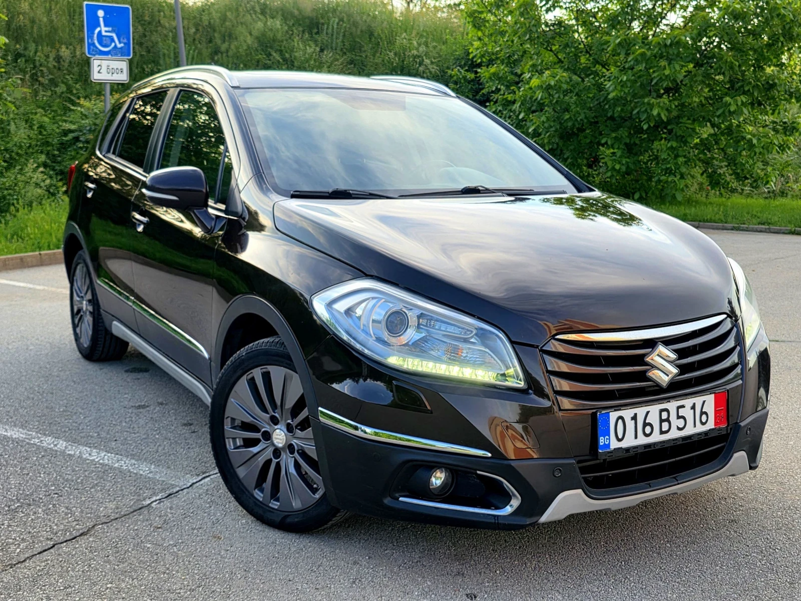 Suzuki SX4 S-Cross Автоматик, Allgrip, Навигация, Камера , снимка 3 - Автомобили и джипове - 54674687