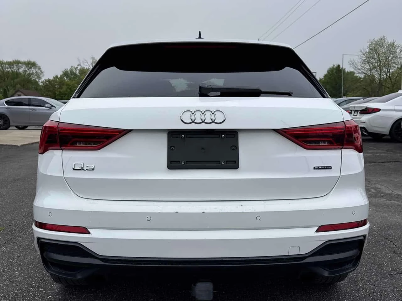 Audi Q3 Technik  CARFAX, снимка 4 - Автомобили и джипове - 54680871