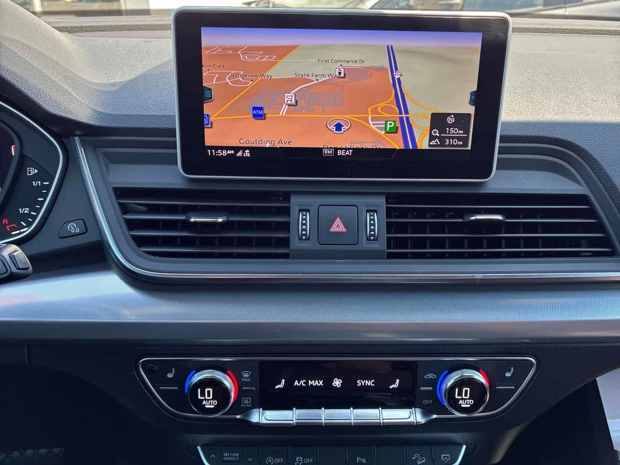 Audi Q5 Technik/360/DIS/LED/B&O/АВТОКРЕДИТ, снимка 9 - Автомобили и джипове - 54813876