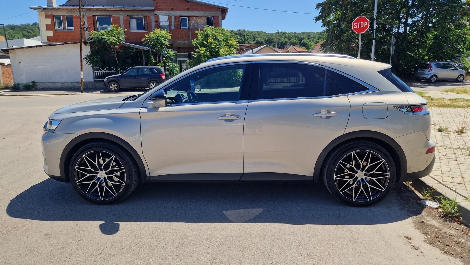 DS DS 7 Crossback 1.6 E-TENSE 300 OPERA 4WD EAT8, снимка 7 - Автомобили и джипове - 55509291