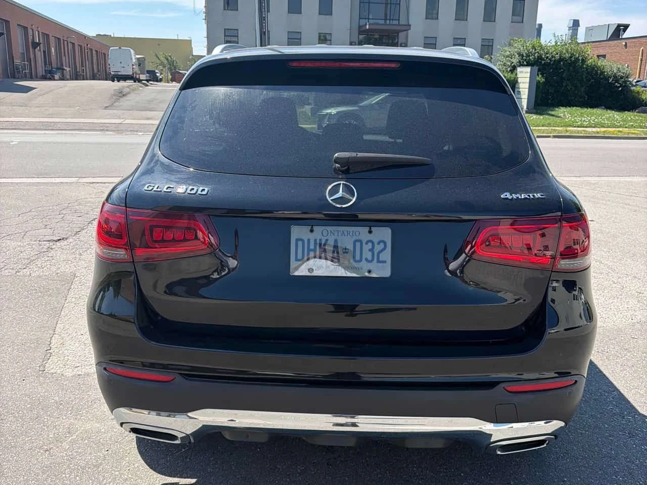 Mercedes-Benz GLC 300 * CARFAX *  ОПЦИЯ ЗА ФИНАНСИРАНЕ, снимка 4 - Автомобили и джипове - 55328545