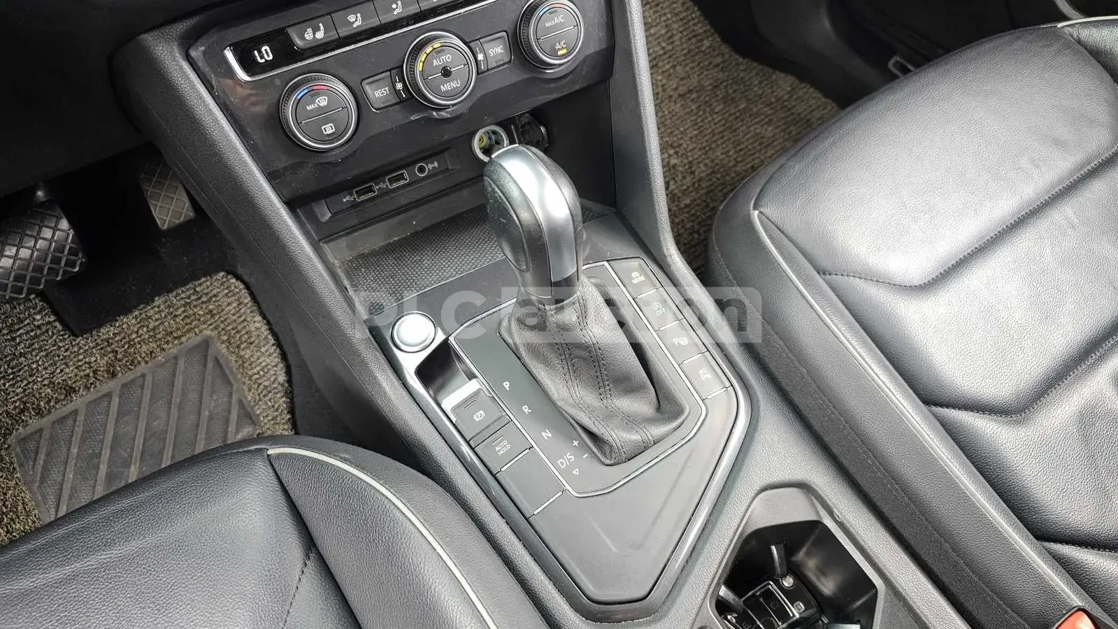 VW Tiguan Allspace R-LINE  2.0TDI PRESTIGE /PANORAMA/360CAM/FULL | Mobile.bg � ����������� 9