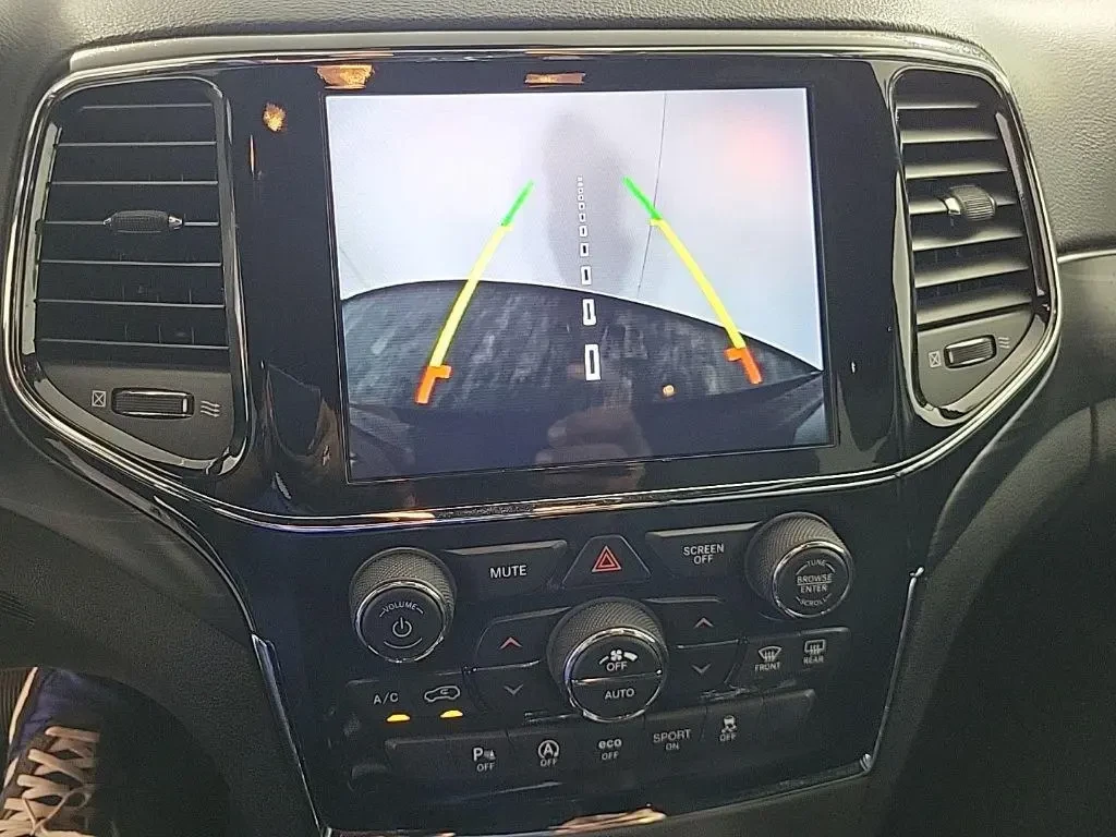 Jeep Grand cherokee Laredo, снимка 10 - Автомобили и джипове - 55511248