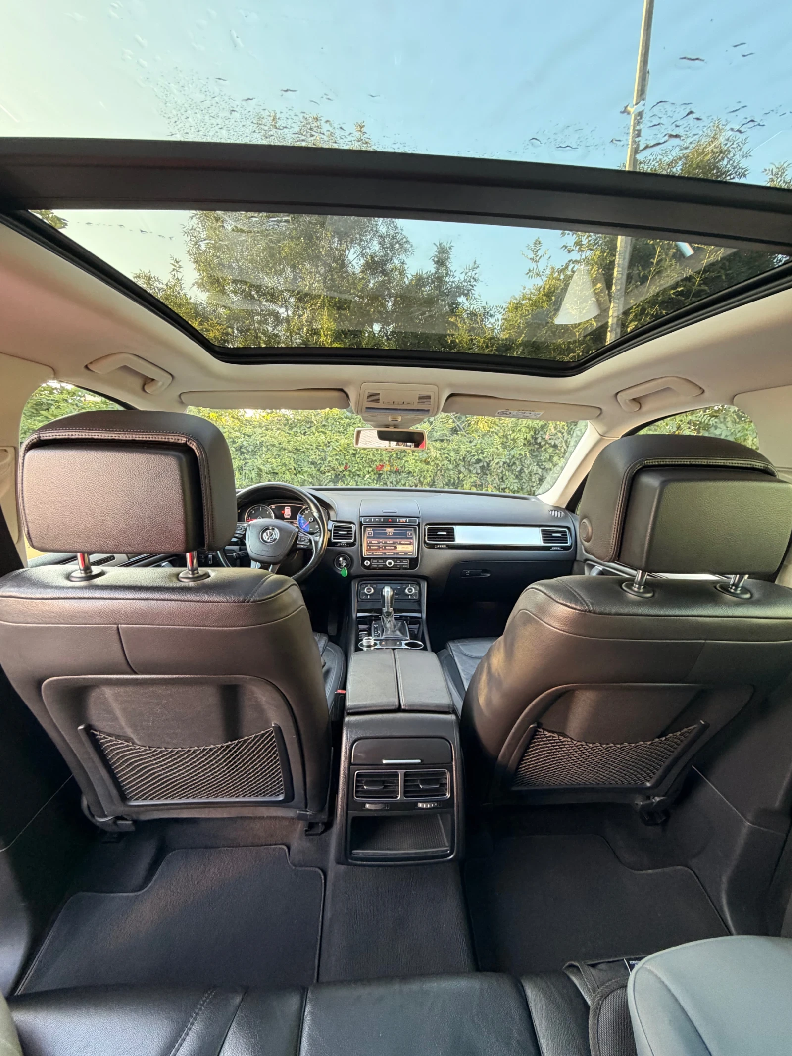 VW Touareg 3.0 TDI, снимка 9 - Автомобили и джипове - 55860560