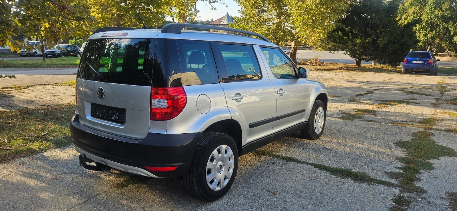Skoda Yeti 2.0 TDI, 4×4, снимка 4 - Автомобили и джипове - 56226172
