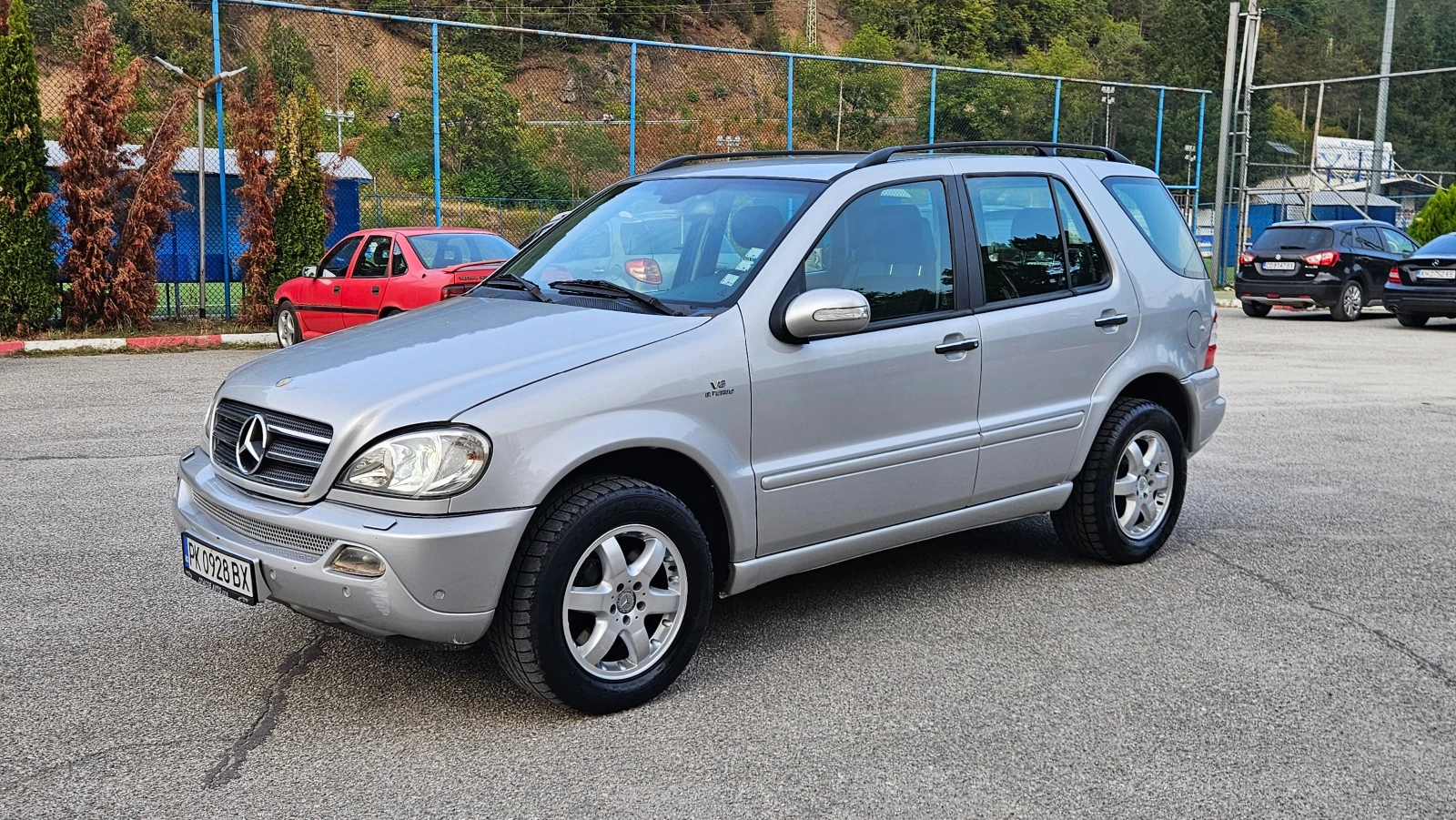 Mercedes-Benz ML 270 4.0 AVTOM/KOJA/NAVIG/TEGLI4, снимка 2 - Автомобили и джипове - 56242775