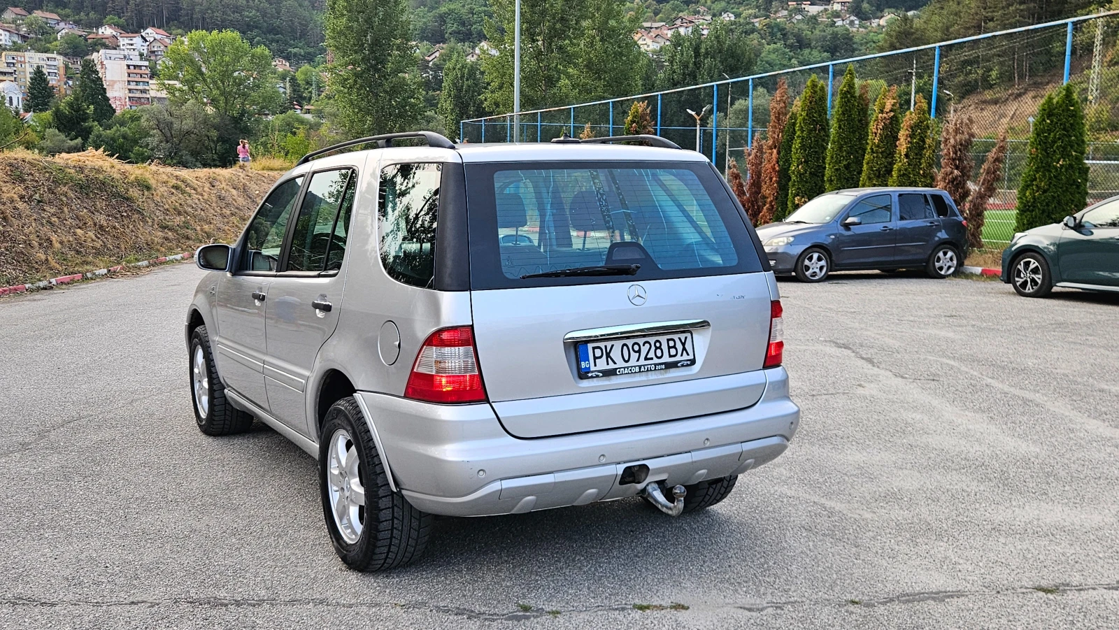 Mercedes-Benz ML 270 4.0 AVTOM/KOJA/NAVIG/TEGLI4, снимка 5 - Автомобили и джипове - 56242775