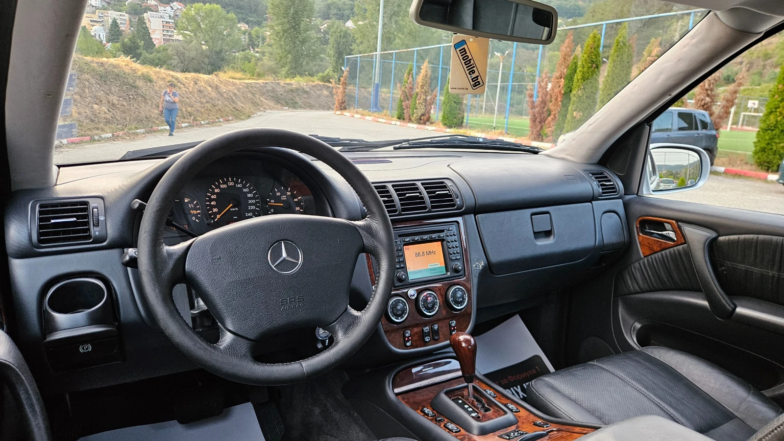 Mercedes-Benz ML 270 4.0 AVTOM/KOJA/NAVIG/TEGLI4, снимка 10 - Автомобили и джипове - 56242775